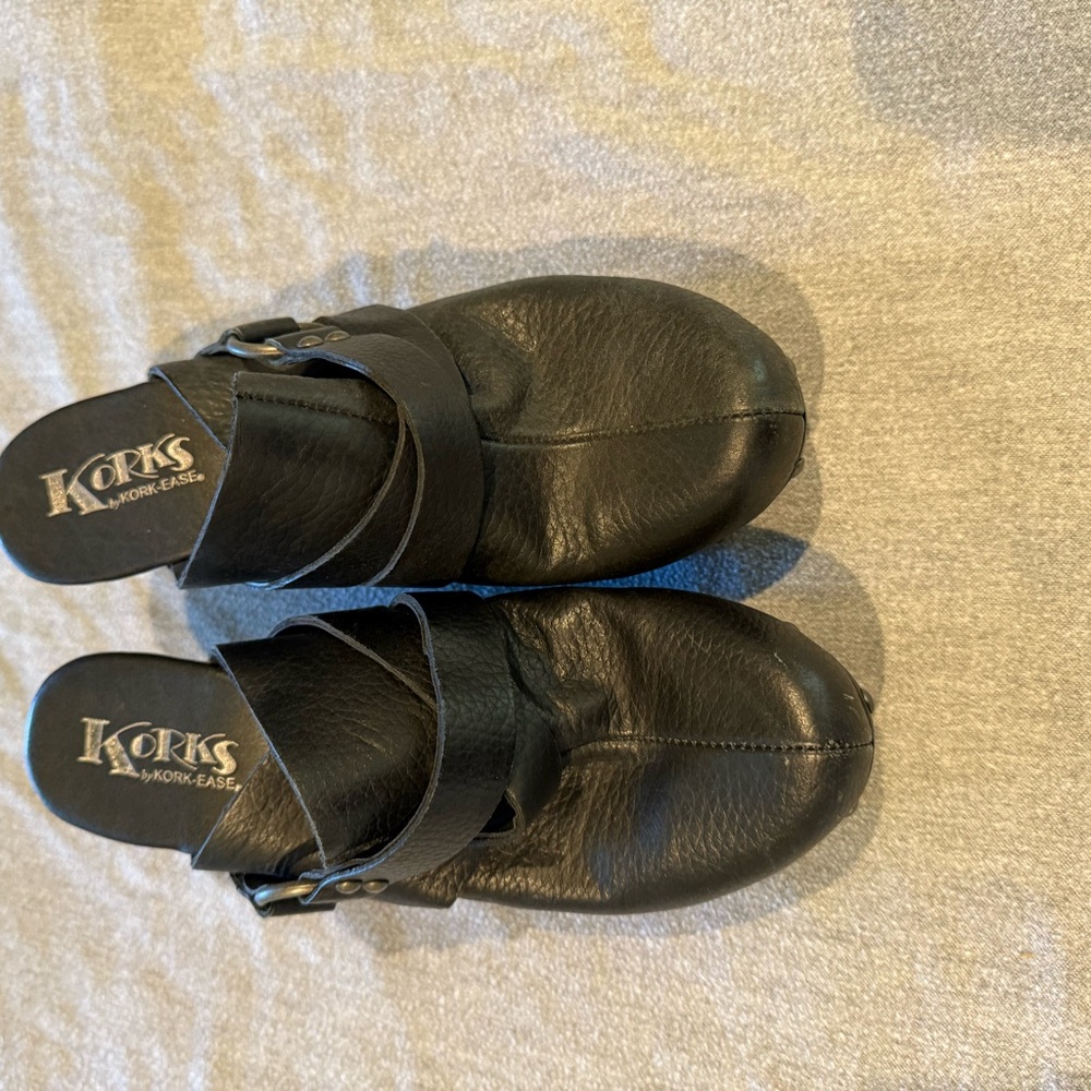 Kork-Ease Black Leather Mules